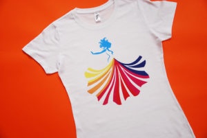 Bawełniana koszulka z kolorowym nadrukiem