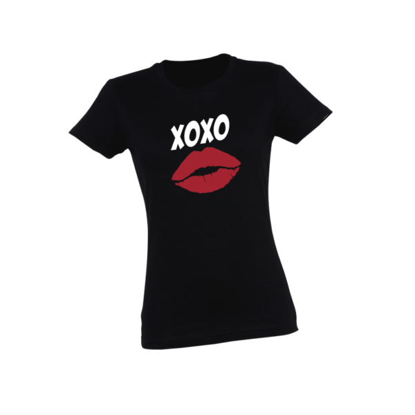 Czarny t-shirt z nadrukiem XOXO całus